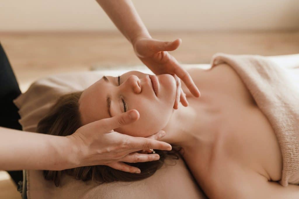 Ayurvedische Massage-vorteile